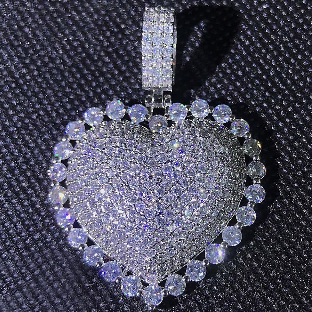 Iced Out Heart 💖 Pendant