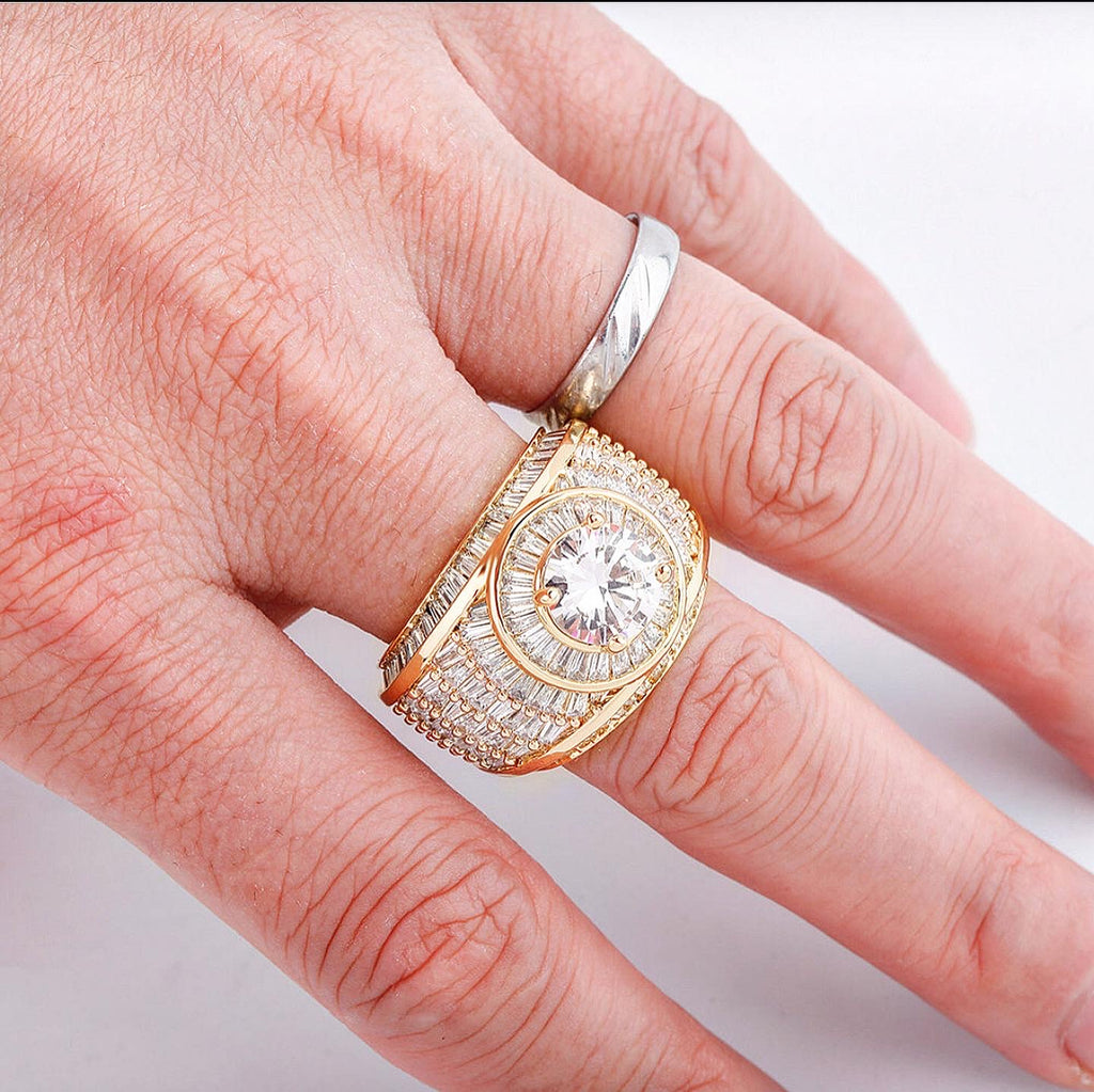 Baguette Centerpiece Diamond RING