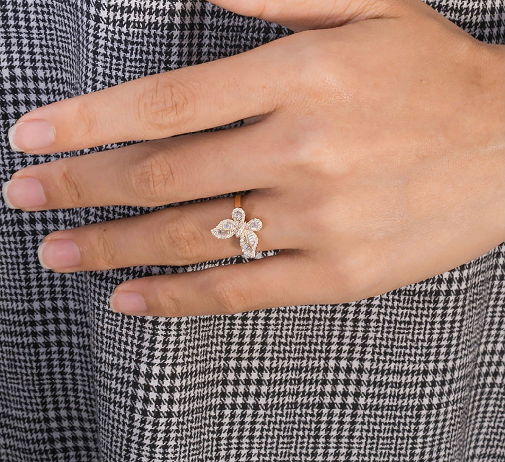 0.4 carat Natural Baguette Diamond Butterfly Engagement/Wedding Rings
