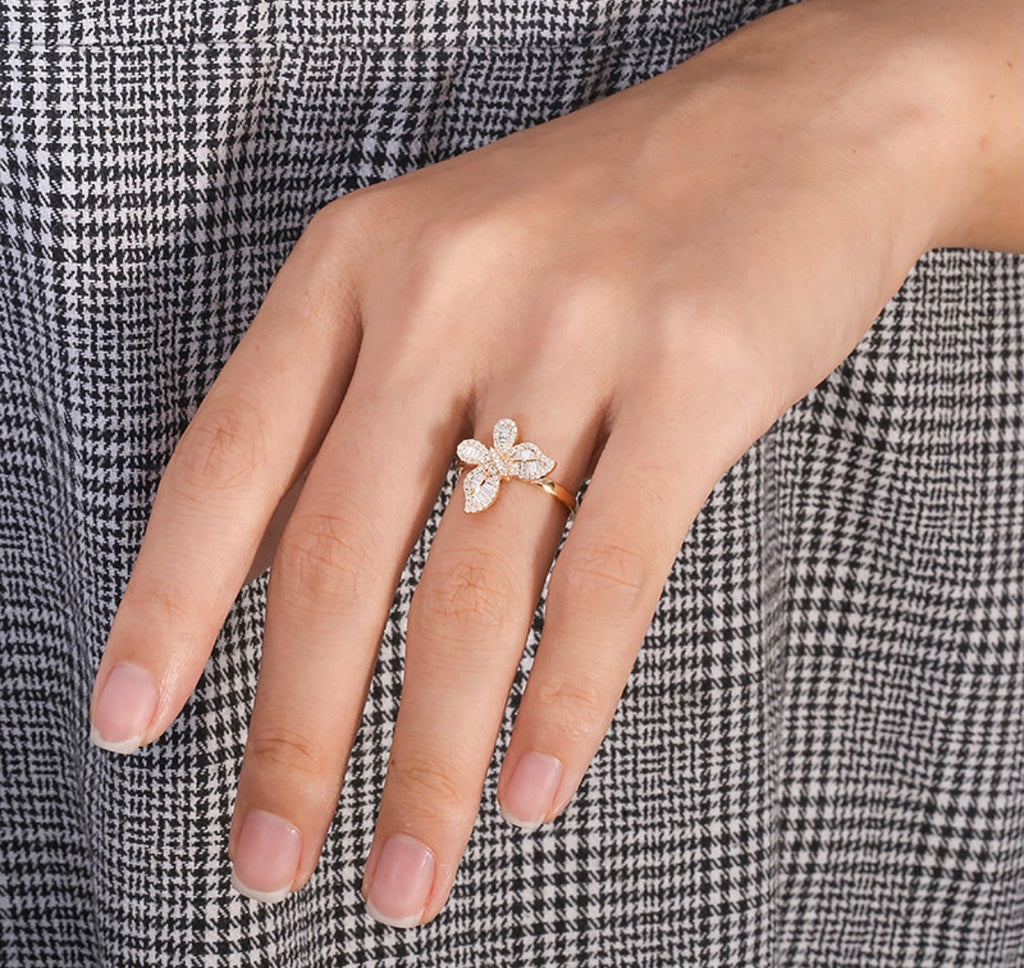 0.4 carat Natural Baguette Diamond Butterfly Engagement/Wedding Rings